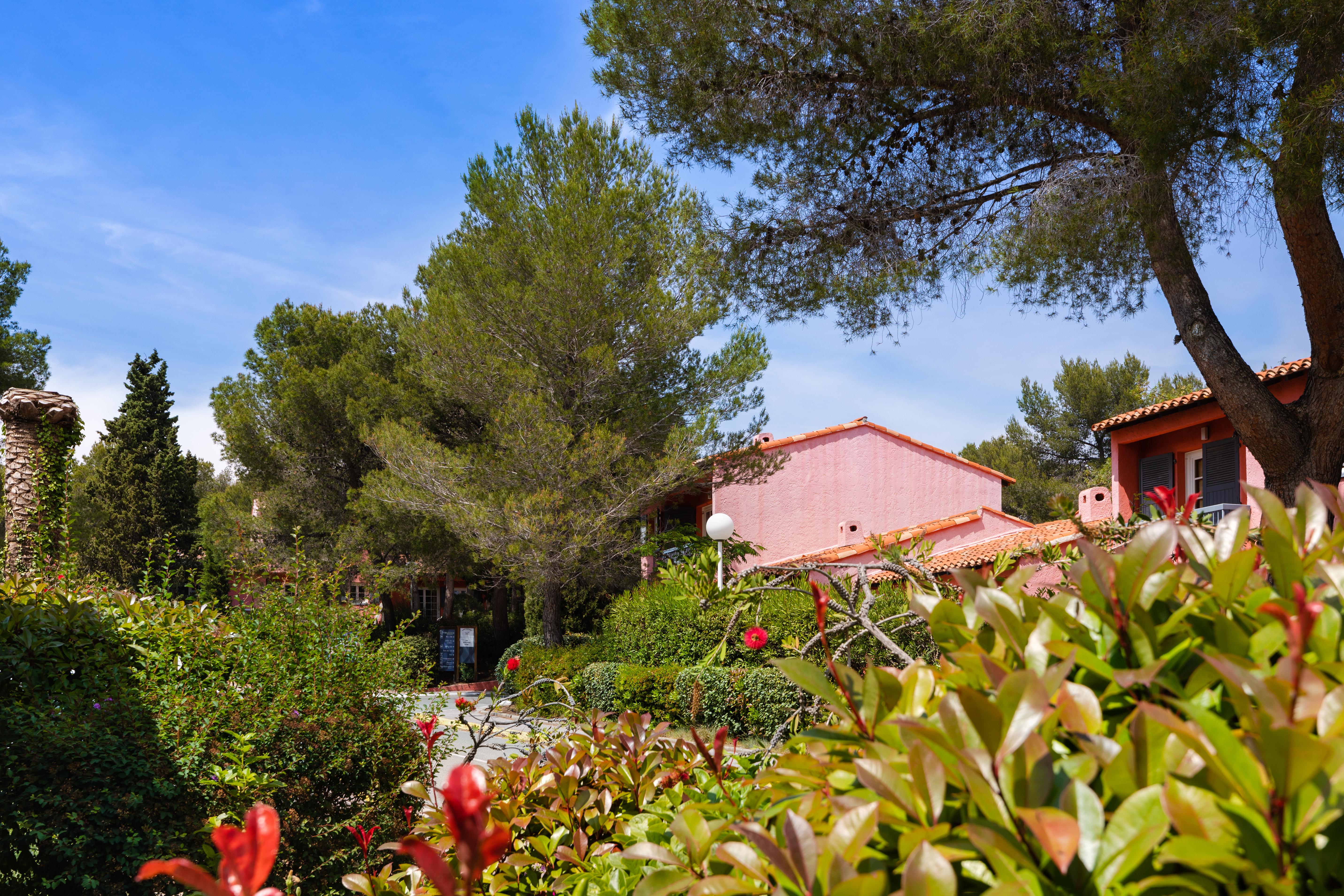 Résidence Soleil Vacances les Chênes Verts Saint-Raphaël Exterior foto