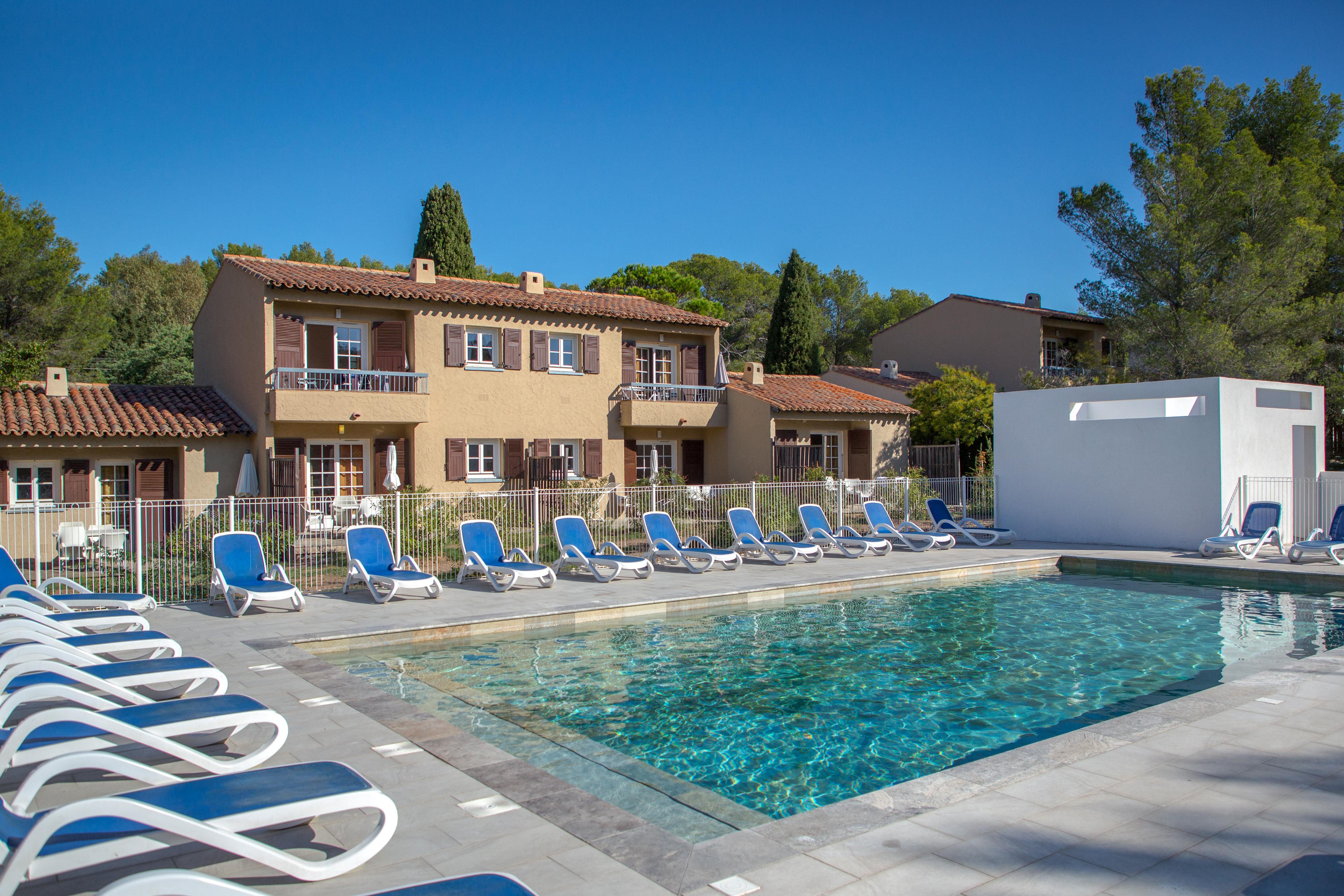 Résidence Soleil Vacances les Chênes Verts Saint-Raphaël Exterior foto
